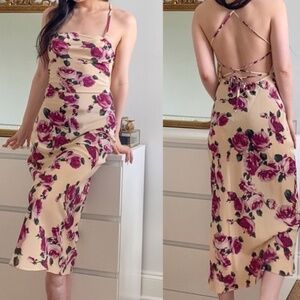Stone Cold Fox Temptation Silk Gown Garden Size 1 New